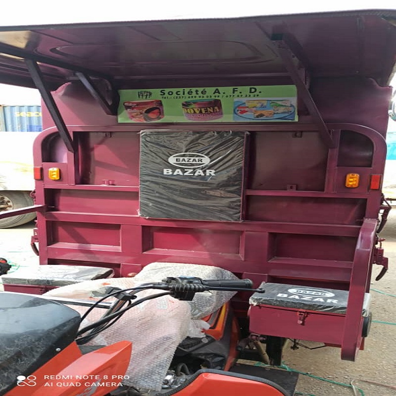 Branding des tricycle société ARAFAT ET FRERE DISTRIBUTION